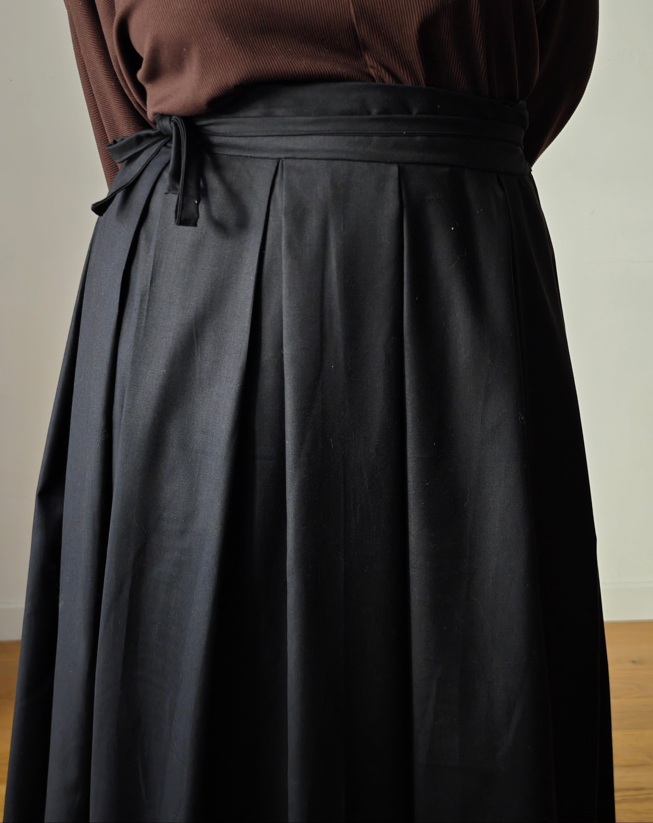 Jupe l'Essentielle noire (précommande sur-mesure)